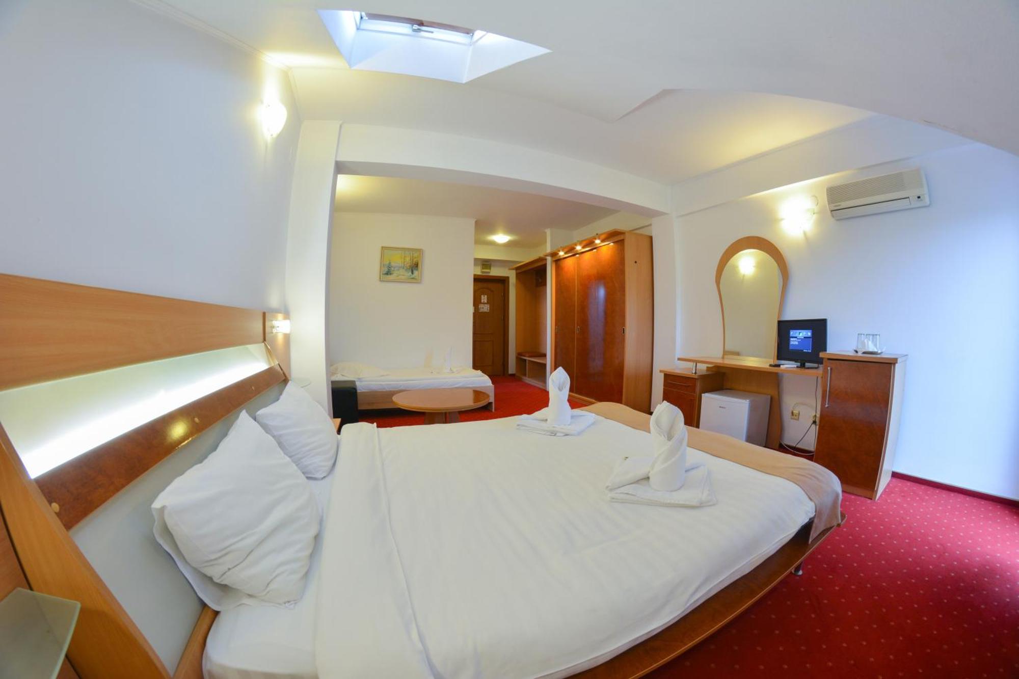 Pensiune Valentina Hotel Râmnicu Vâlcea Kültér fotó