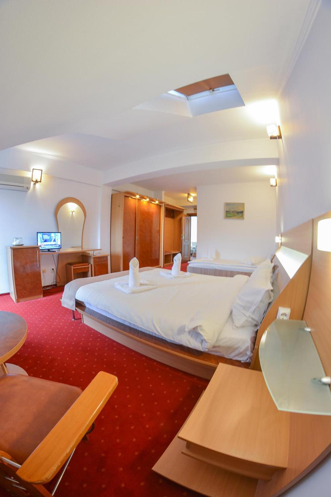 Pensiune Valentina Hotel Râmnicu Vâlcea Kültér fotó
