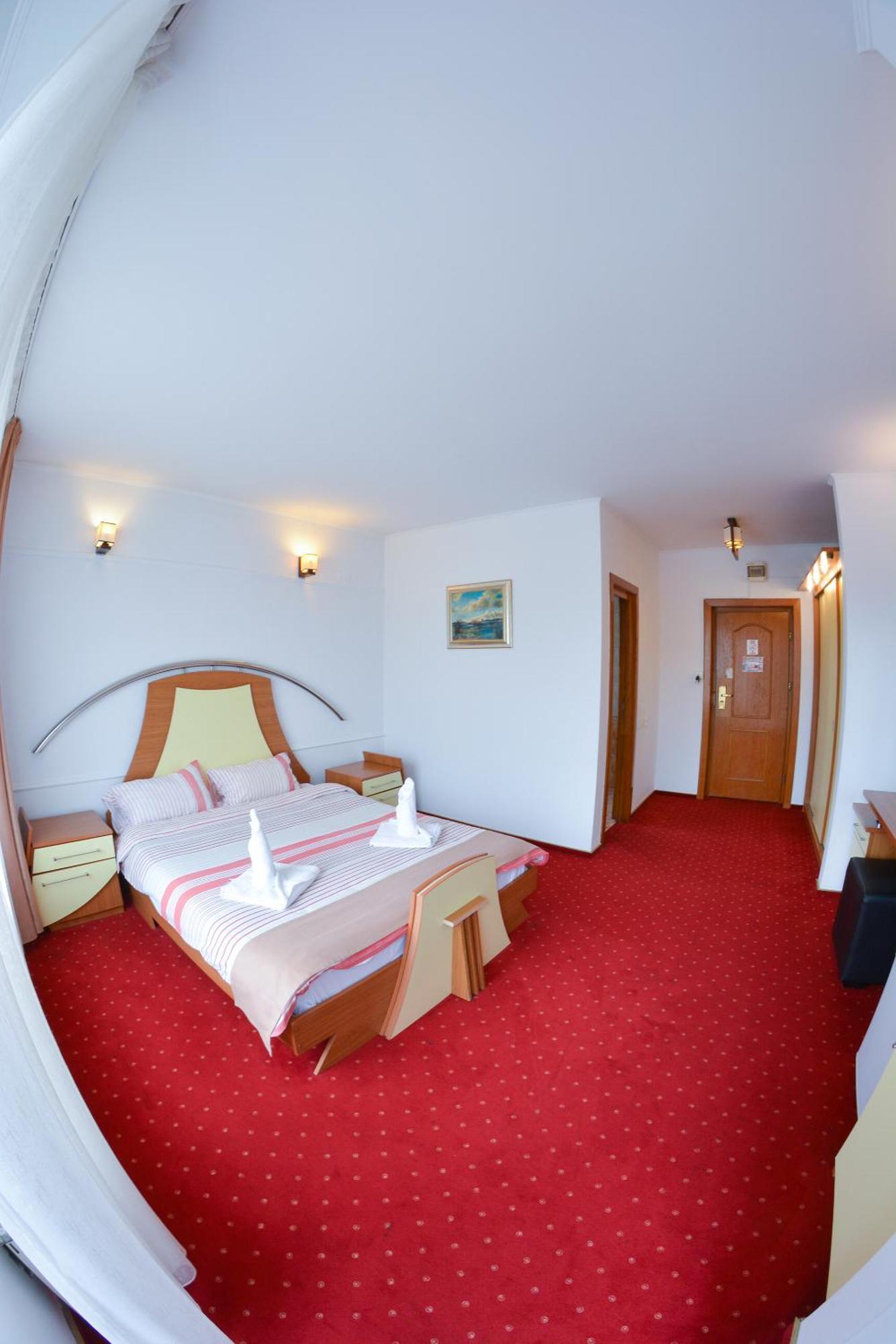 Pensiune Valentina Hotel Râmnicu Vâlcea Kültér fotó