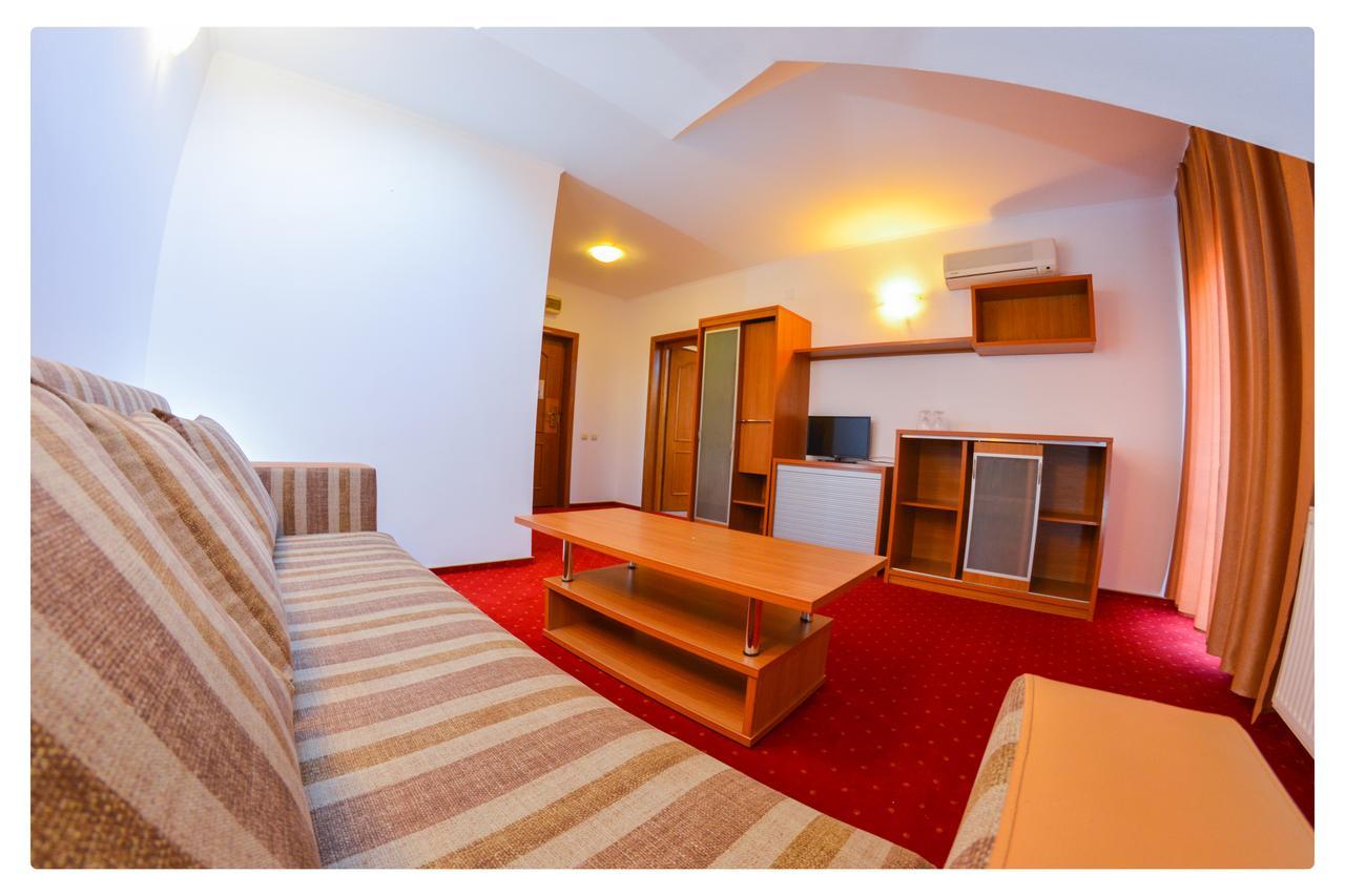 Pensiune Valentina Hotel Râmnicu Vâlcea Kültér fotó